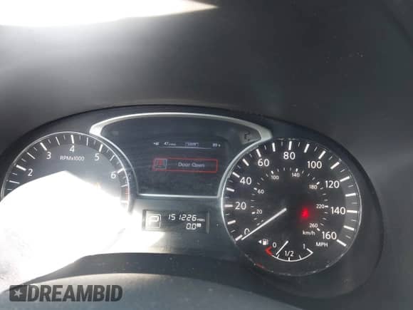 2013 Nissan Pathfinder SL with VIN 5N1AR2MM6DC631838, listed as a IAAI auction lot 43325393 with 151,226 mi miles and . Bid and sale history available at DreamBid. Image 7.