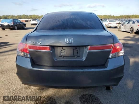2011 Honda Accord LX с VIN 1HGCP2F37BA013297, выставлен на аукционе Copart как лот 81965525 с пробегом 105 654 миль миль и Списание • Salvage title. История ставок и продаж доступна на DreamBid. Изображение 6.