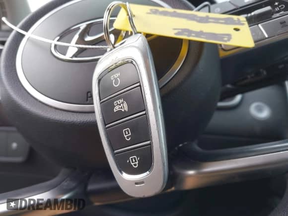 2022 Hyundai Tucson SEL with VIN 5NMJBCAE3NH070531, listed as a IAAI auction lot 41222494 with 91,358 mi miles and . Bid and sale history available at DreamBid. Image 11.