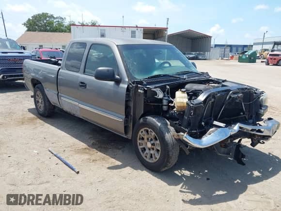 2006 GMC Sierra 1500 SLE1 with VIN 1GTEC19Z76Z128194, listed as a IAAI auction lot 42322131 with Not provided miles and . Bid and sale history available at DreamBid. Image 1.