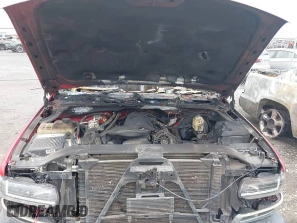 2002 Chevrolet Silverado 1500 LS с VIN 2GCEC19T121104102, выставлен на аукционе IAAI как лот 42893505 с пробегом Не указан миль и . История ставок и продаж доступна на DreamBid. Изображение 10.
