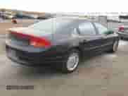 2000 Dodge Intrepid z VIN 2B3HD46R5YH120454, wystawiony jako IAAI lot #15866280 z przebiegiem 142 700 mil mil oraz . Historia ofert i sprzedaży dostępna na DreamBid. Obrazek 4.