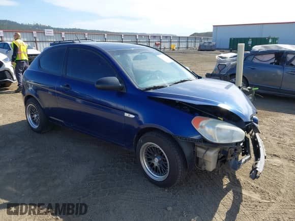 2009 Hyundai Accent Auto GS с VIN KMHCM36C19U142539, выставлен на аукционе IAAI как лот 42493639 с пробегом 159 713 миль миль и . История ставок и продаж доступна на DreamBid. Изображение 1.