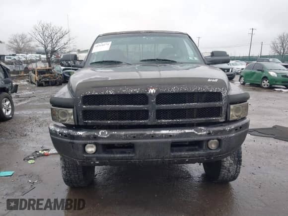 2001 Dodge 1500 with VIN 3B7HF13Y91G763348, listed as a IAAI auction lot 41510274 with 207,408 mi miles and . Bid and sale history available at DreamBid. Image 12.