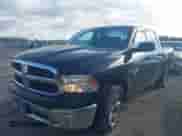 2019 Ram 1500 Express z VIN 1C6RR7KT4KS587038, wystawiony jako IAAI lot #43164688 z przebiegiem 51 253 mil mil oraz . Historia ofert i sprzedaży dostępna na DreamBid. Obrazek 17.