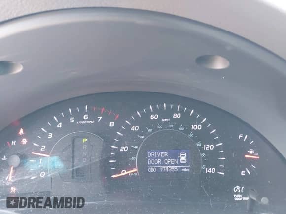 2011 Toyota Camry LE с VIN 4T4BF3EK5BR212120, выставлен на аукционе IAAI как лот 42832583 с пробегом 174 355 миль миль и . История ставок и продаж доступна на DreamBid. Изображение 7.