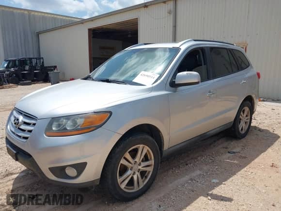 2011 Hyundai Santa Fe Limited с VIN 5XYZK4AG9BG062417, выставлен на аукционе IAAI как лот 42690514 с пробегом 173 550 миль миль и . История ставок и продаж доступна на DreamBid. Изображение 2.