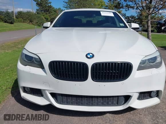 2011 BMW 5 Series 550i xDrive с VIN WBAFU9C54BC786247, выставлен на аукционе IAAI как лот 43184304 с пробегом 85 403 миль миль и . История ставок и продаж доступна на DreamBid. Изображение 6.