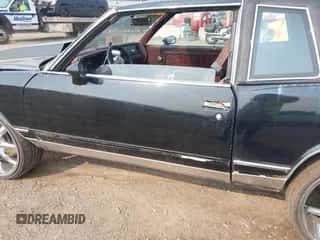 1984 Chevrolet Monte Carlo с VIN 1G1AZ37H9ER201513, выставлен на аукционе IAAI как лот 42416804 с пробегом 80 467 миль миль и . История ставок и продаж доступна на DreamBid. Изображение 6.