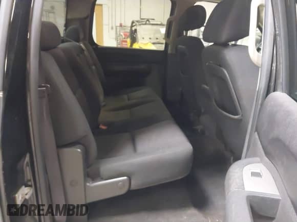 2011 GMC Sierra 1500 SL z VIN 3GTP2UEA0BG191032, wystawiony jako IAAI lot #41362625 z przebiegiem 155 539 mil mil oraz . Historia ofert i sprzedaży dostępna na DreamBid. Obrazek 8.