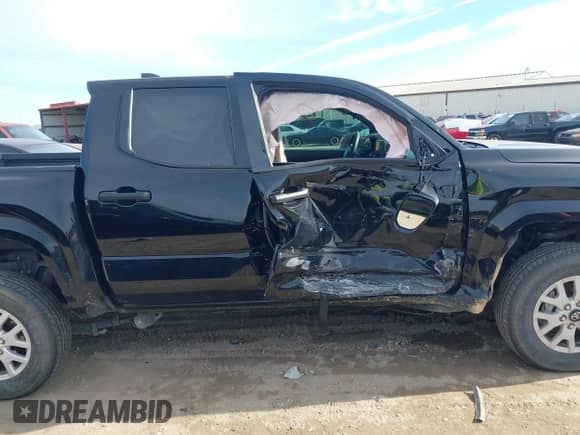 2024 Toyota Tacoma SR with VIN 3TYKD5HN5RT003937, listed as a IAAI auction lot 41339802 with 13,117 mi miles and . Bid and sale history available at DreamBid. Image 13.