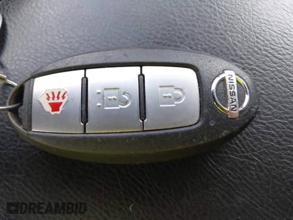 2019 Nissan Pathfinder SV with VIN 5N1DR2MN0KC596412, listed as a IAAI auction lot 43020402 with 126,837 mi miles and . Bid and sale history available at DreamBid. Image 11.