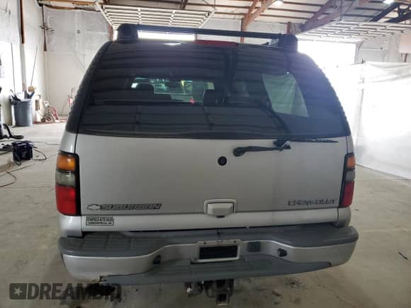 2005 Chevrolet Suburban Z71 с VIN 3GNFK16Z45G188614, выставлен на аукционе Copart как лот 56093675 с пробегом 224 920 миль миль и Чистый • Clean title. История ставок и продаж доступна на DreamBid. Изображение 6.