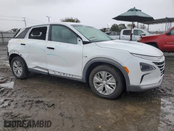 2021 Hyundai NEXO with VIN KM8J74A63MU013846, listed as a Copart auction lot 49278455 with 16,040 mi miles and Salvage title. Bid and sale history available at DreamBid. Image 4.