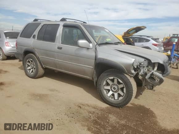 2001 Nissan Pathfinder LE с VIN JN8DR09Y01W614811, выставлен на аукционе Copart как лот 50898765 с пробегом 248 970 миль миль и Списание • Salvage title. История ставок и продаж доступна на DreamBid. Изображение 4.