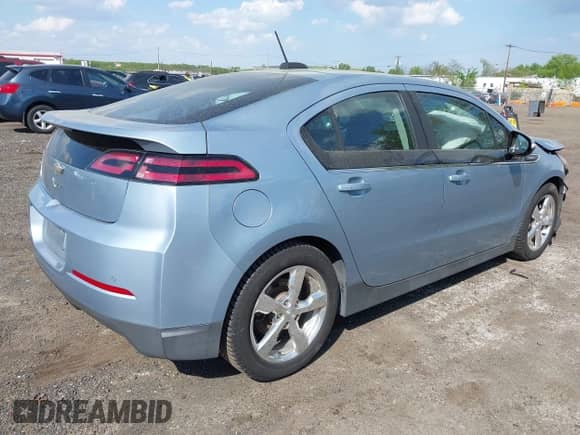 2015 Chevrolet Volt with VIN 1G1RD6E48FU109553, listed as a IAAI auction lot 42181054 with 53,113 mi miles and . Bid and sale history available at DreamBid. Image 4.