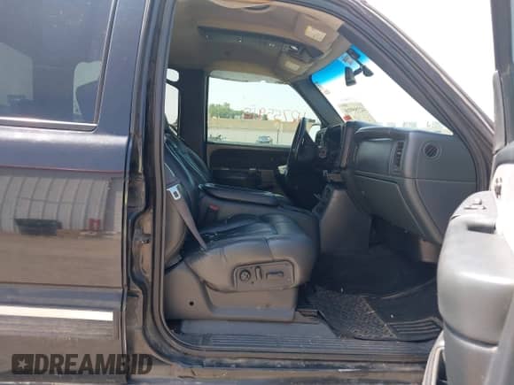 2002 Chevrolet Silverado 1500HD LT с VIN 1GCGK13U32F107847, выставлен на аукционе IAAI как лот 42755910 с пробегом 292 188 миль миль и . История ставок и продаж доступна на DreamBid. Изображение 5.