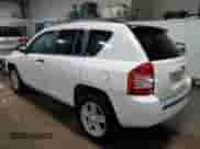 2007 Jeep Compass Sport with VIN 1J8FT47W87D414139, listed as a Copart auction lot 52924175 with 48,402 mi miles and Salvage title. Bid and sale history available at DreamBid. Image 2.
