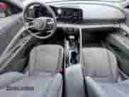 2021 Hyundai Elantra SE z VIN 5NPLL4AG1MH036988, wystawiony jako Copart lot #91504165 z przebiegiem 106 350 mil mil oraz Czysty tytuł • Clean title. Historia ofert i sprzedaży dostępna na DreamBid. Obrazek 9.