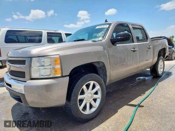 2013 Chevrolet Silverado 1500 LT с VIN 3GCPKSEA6DG111885, выставлен на аукционе Copart как лот 61041675 с пробегом 158 210 миль миль и Списание • Salvage title. История ставок и продаж доступна на DreamBid. Изображение 1.