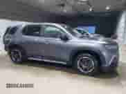 2023 Honda Pilot LX с VIN 5FNYG1H20PB022425, выставлен на аукционе Copart как лот 66480184 с пробегом 24 404 миль миль и Списание • Salvage title. История ставок и продаж доступна на DreamBid. Изображение 4.