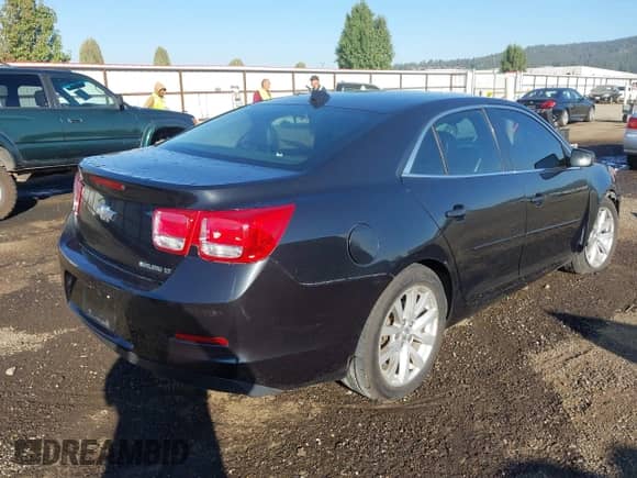 2013 Chevrolet Malibu LT with VIN 1G11E5SA2DF319601, listed as a IAAI auction lot 43251312 with 152,812 mi miles and . Bid and sale history available at DreamBid. Image 4.