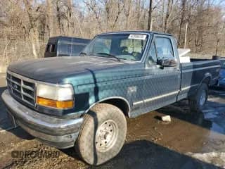 1994 Ford F-150 z VIN 1FTEF14N2RNB02450, wystawiony jako Copart lot #42358015 z przebiegiem Nie podano mil oraz Szkoda całkowita • Salvage title. Historia ofert i sprzedaży dostępna na DreamBid. Obrazek 1.