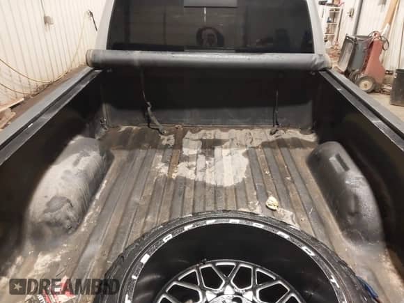 2010 Dodge 1500 SLT with VIN 1D7RV1GT8AS197249, listed as a IAAI auction lot 41309608 with 151,768 mi miles and . Bid and sale history available at DreamBid. Image 17.