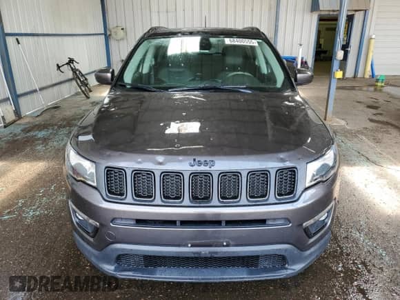 2021 Jeep Compass Latitude with VIN 3C4NJDBB3MT527211, listed as a Copart auction lot 68400555 with 44,981 mi miles and Clean title. Bid and sale history available at DreamBid. Image 5.