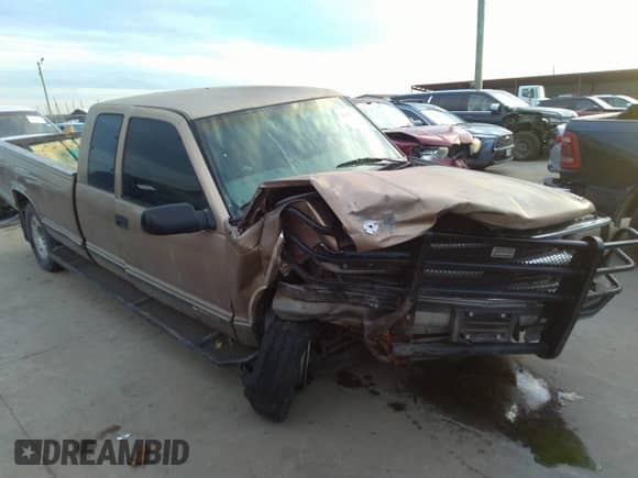 1997 Chevrolet Silverado 2500 с VIN 1GCGC29R6VE103534, выставлен на аукционе IAAI как лот 41366037 с пробегом Не указан миль и . История ставок и продаж доступна на DreamBid. Изображение 1.