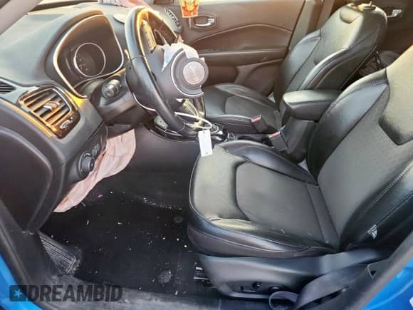 2020 Jeep Compass Altitude с VIN 3C4NJCBB1LT147695, выставлен на аукционе Copart как лот 84433255 с пробегом 109 442 миль миль и Списание • Salvage title. История ставок и продаж доступна на DreamBid. Изображение 7.