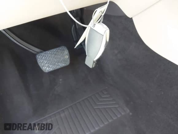 2019 Mercedes-Benz GLS 450 z VIN 4JGDF6EE8KB221629, wystawiony jako IAAI lot #42067651 z przebiegiem 66 560 mil mil oraz . Historia ofert i sprzedaży dostępna na DreamBid. Obrazek 11.