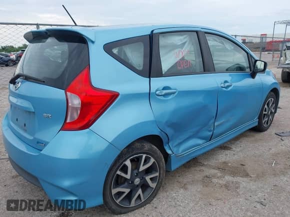 2015 Nissan Note SV z VIN 3N1CE2CPXFL434234, wystawiony jako IAAI lot #42348078 z przebiegiem 206 412 mil mil oraz . Historia ofert i sprzedaży dostępna na DreamBid. Obrazek 6.