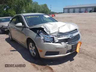 2014 Chevrolet Cruze 1LT with VIN 1G1PC5SB7E7214010, listed as a IAAI auction lot 42846437 with 125,425 mi miles and . Bid and sale history available at DreamBid. Image 1.