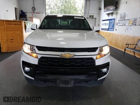 2021 Chevrolet Colorado 4WD LT with VIN 1GCGTCEN4M1296376, listed as a Copart auction lot 68688865 with 57,472 mi miles and Clean title. Bid and sale history available at DreamBid. Image 5.