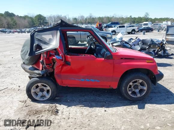 1995 Chevrolet Tracker с VIN 2CNBJ1869S6919764, выставлен на аукционе IAAI как лот 41770290 с пробегом 187 449 миль миль и . История ставок и продаж доступна на DreamBid. Изображение 13.