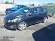 2015 Chevrolet Sonic LTZ с VIN 1G1JE6SB8F4116693, выставлен на аукционе IAAI как лот 42865997 с пробегом 102 961 миль миль и . История ставок и продаж доступна на DreamBid. Изображение 2.