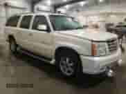 2004 Cadillac Escalade ESV Platinum Edition с VIN 3GYFK66N34G145202, выставлен на аукционе Copart как лот 59467275 с пробегом 208 940 миль миль и Чистый • Clean title. История ставок и продаж доступна на DreamBid. Изображение 4.