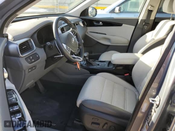 2020 Kia Sorento SX с VIN 5XYPK4A52LG705245, выставлен на аукционе Copart как лот 45537154 с пробегом 43 275 миль миль и Списание • Salvage title. История ставок и продаж доступна на DreamBid. Изображение 7.