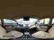 2013 Hyundai Elantra GLS z VIN 5NPDH4AE9DH179160, wystawiony jako IAAI lot #43184155 z przebiegiem 38 866 mil mil oraz . Historia ofert i sprzedaży dostępna na DreamBid. Obrazek 17.