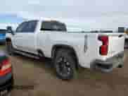 2020 Chevrolet Silverado 3500HD LT z VIN 1GC4YTEYXLF295765, wystawiony jako Copart lot #48064855 z przebiegiem 173 588 mil mil oraz Szkoda całkowita • Salvage title. Historia ofert i sprzedaży dostępna na DreamBid. Obrazek 2.