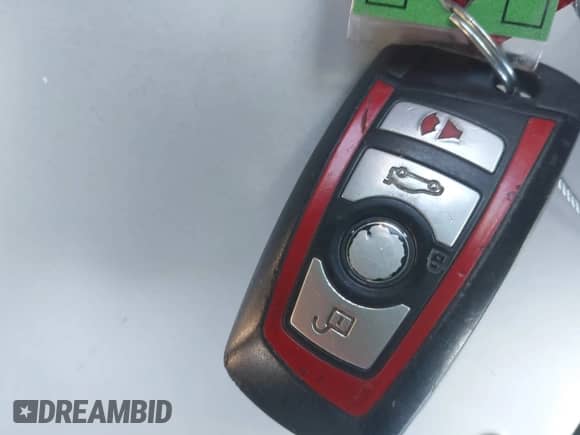 2012 BMW 3 Series 335i с VIN WBA3A9G5XCNP35508, выставлен на аукционе IAAI как лот 42331397 с пробегом 125 568 миль миль и . История ставок и продаж доступна на DreamBid. Изображение 11.