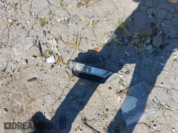 2013 Honda Accord Touring z VIN 1HGCR3F9XDA008862, wystawiony jako IAAI lot #42846298 z przebiegiem 243 730 mil mil oraz . Historia ofert i sprzedaży dostępna na DreamBid. Obrazek 12.