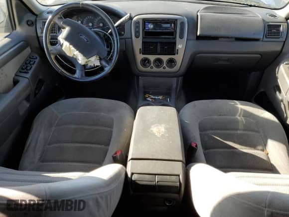 2004 Ford Explorer XLT z VIN 1FMZU73E74UB48541, wystawiony jako Copart lot #42510155 z przebiegiem 177 588 mil mil oraz Szkoda całkowita • Salvage title. Historia ofert i sprzedaży dostępna na DreamBid. Obrazek 8.