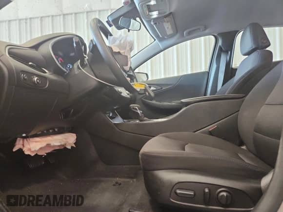 2023 Chevrolet Malibu LT z VIN 1G1ZD5ST4PF245321, wystawiony jako Copart lot #81026555 z przebiegiem 36 837 mil mil oraz Nie do naprawy • Non repairable. Historia ofert i sprzedaży dostępna na DreamBid. Obrazek 7.