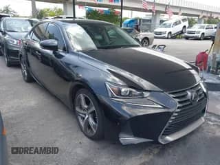 2019 Lexus IS 300 z VIN JTHBA1D28K5094060, wystawiony jako IAAI lot #43096376 z przebiegiem 49 679 mil mil oraz . Historia ofert i sprzedaży dostępna na DreamBid. Obrazek 1.