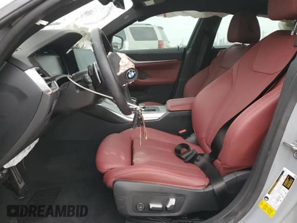 2023 BMW 4 Series M440i с VIN WBA63AW0XPFN67898, выставлен на аукционе Copart как лот 82640355 с пробегом 25 819 миль миль и Списание • Salvage title. История ставок и продаж доступна на DreamBid. Изображение 7.