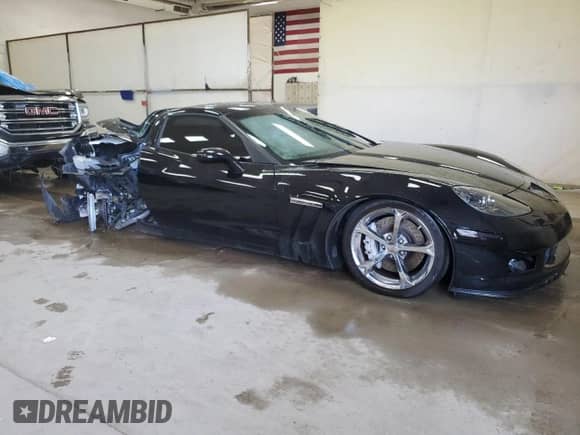 2010 Chevrolet Corvette Grand Sport 1LT с VIN 1G1YP2DWXA5106347, выставлен на аукционе Copart как лот 62425854 с пробегом Не указан миль и Чистый • Clean title. История ставок и продаж доступна на DreamBid. Изображение 4.
