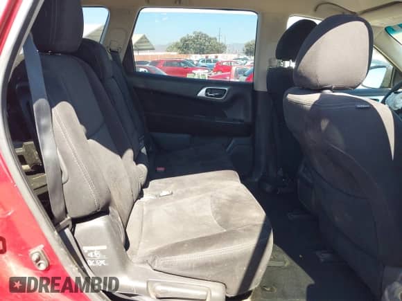 2015 Nissan Pathfinder S with VIN 5N1AR2MM4FC629914, listed as a IAAI auction lot 42843386 with 102,606 mi miles and . Bid and sale history available at DreamBid. Image 8.