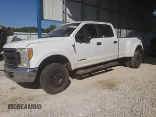 2017 Ford F-250 Lariat с VIN 1FT7W2BT9HEE95006, выставлен на аукционе Copart как лот 85000385 с пробегом 269 462 миль миль и Списание • Salvage title. История ставок и продаж доступна на DreamBid. Изображение 1.
